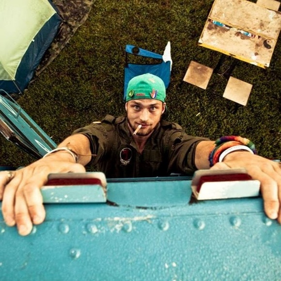 Meet your Posher, Brent - Picture 1 of 1